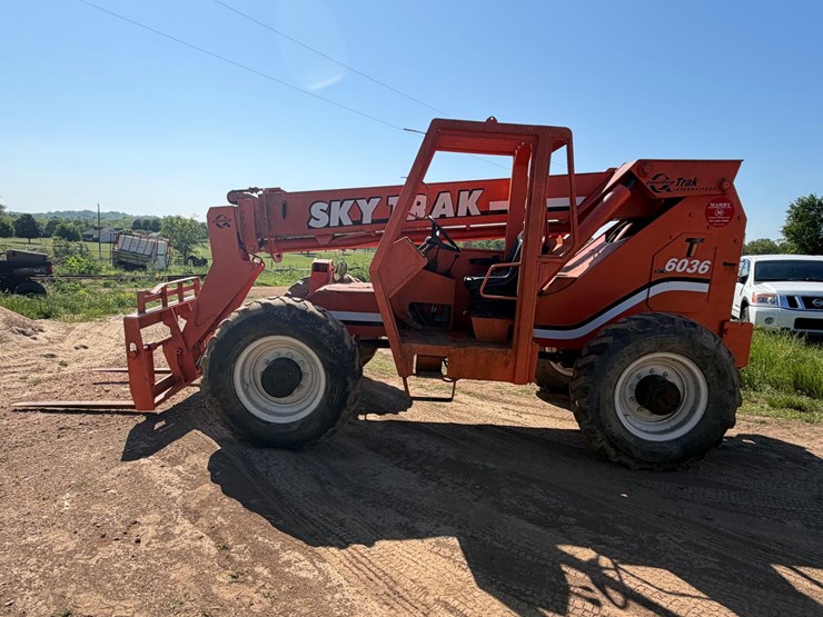2000-sky-trak-6036-image-6