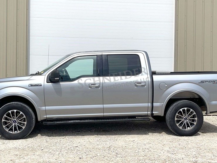 2020-ford-f150-image-4