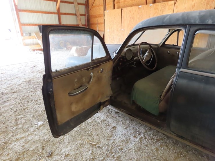 1949-chevrolet-4dr-sedan-image-6