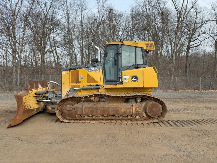 2014-deere-750k-lgp-image-2