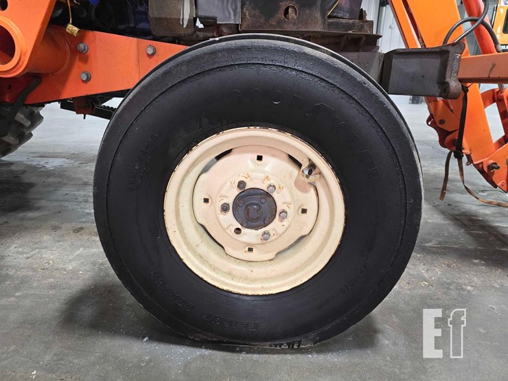 2012-kubota-m108s-image-30