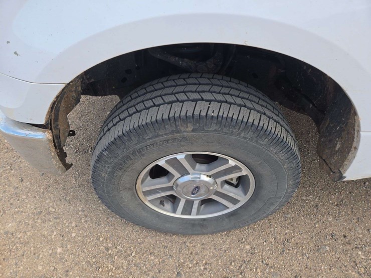 2017-ford-f150-xl-image-7