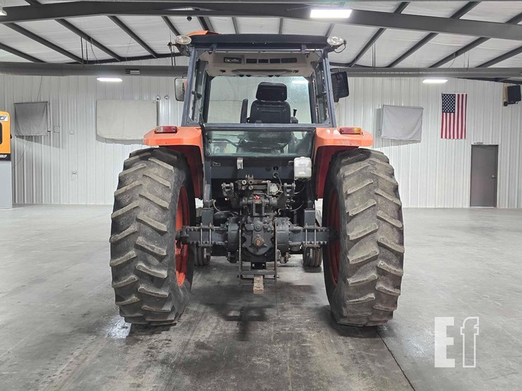 2012-kubota-m108s-image-8