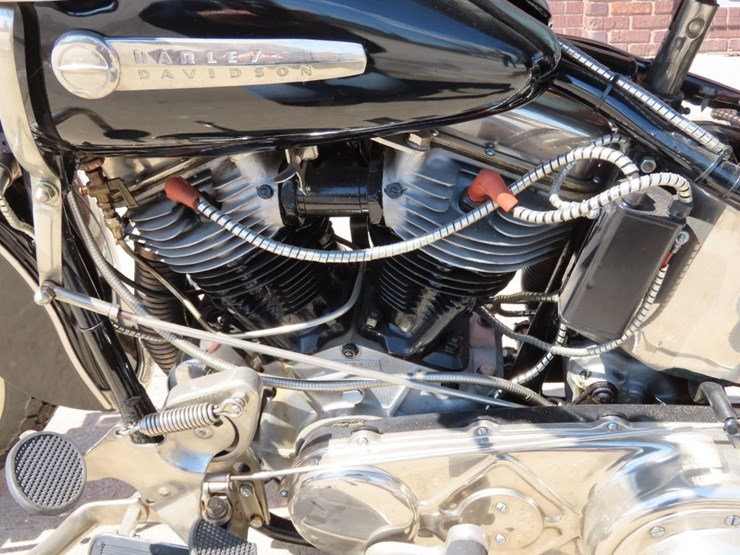 1948-harley-davidson-motorcycle-image-18