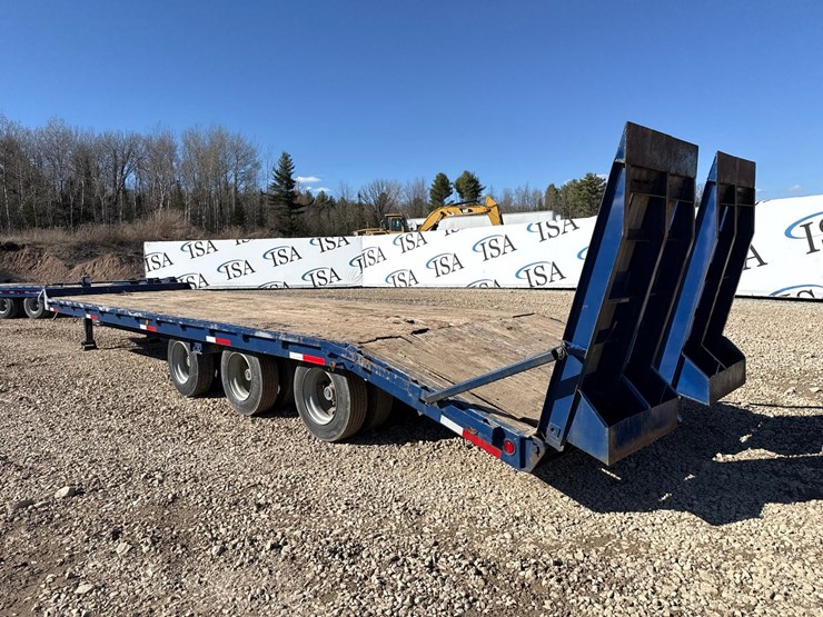 2007-massey-ferguson-8-image-3