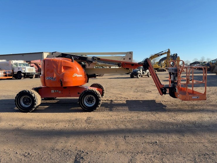 2014-jlg-450aj-image-6