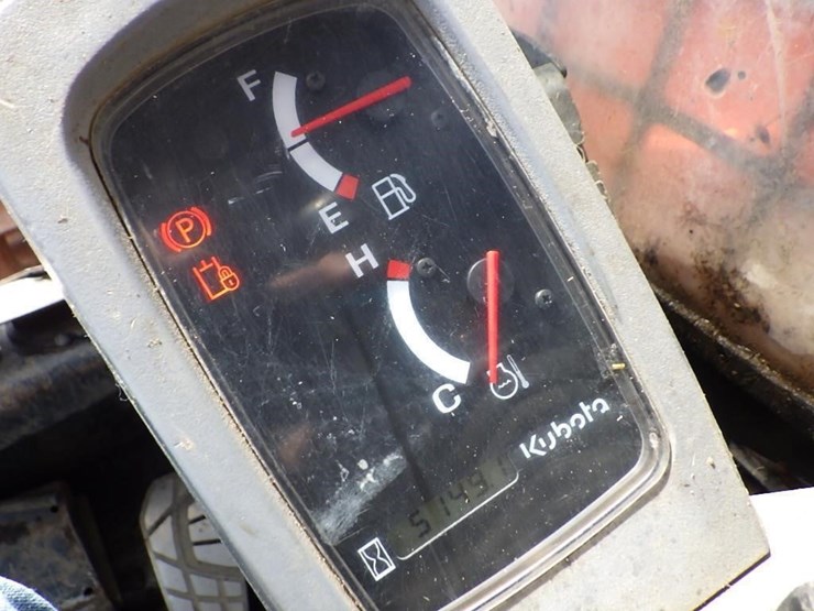 2012-kubota-svl75-image-25