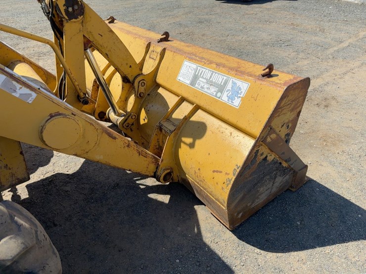 1996-caterpillar-426b-image-11