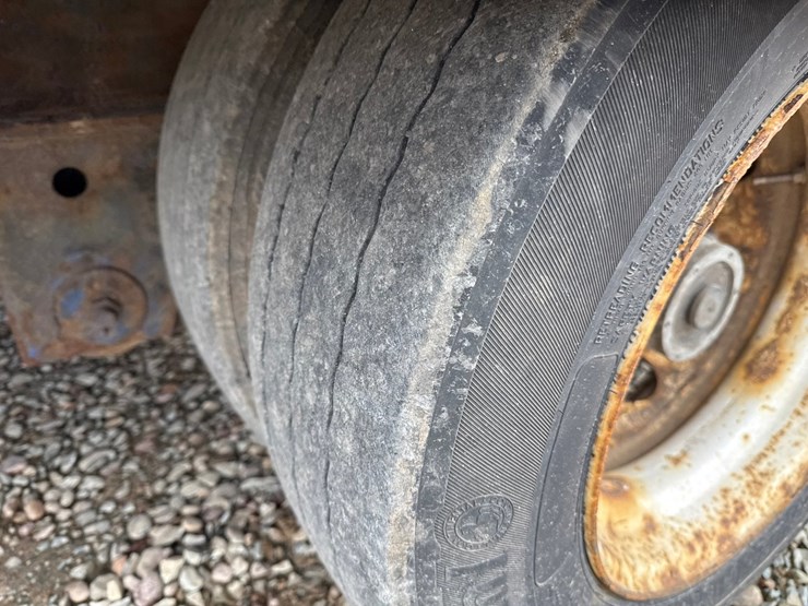 2018-massey-ferguson-8-image-31