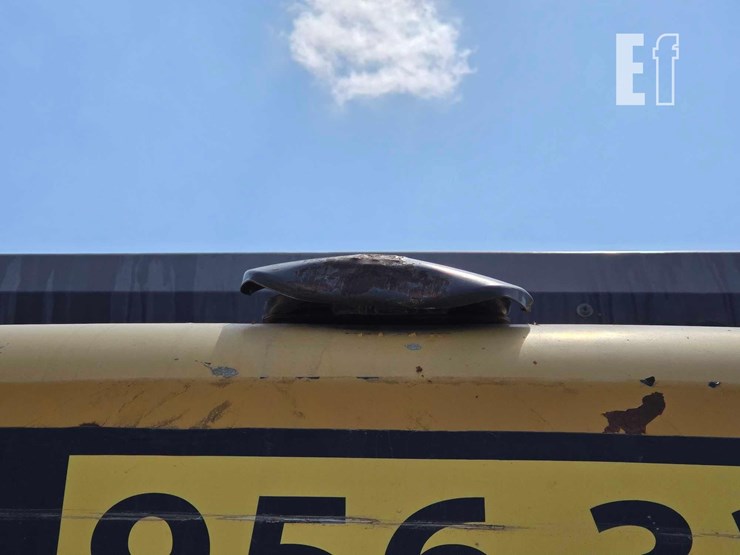 2018-deere-350g-lc-image-22