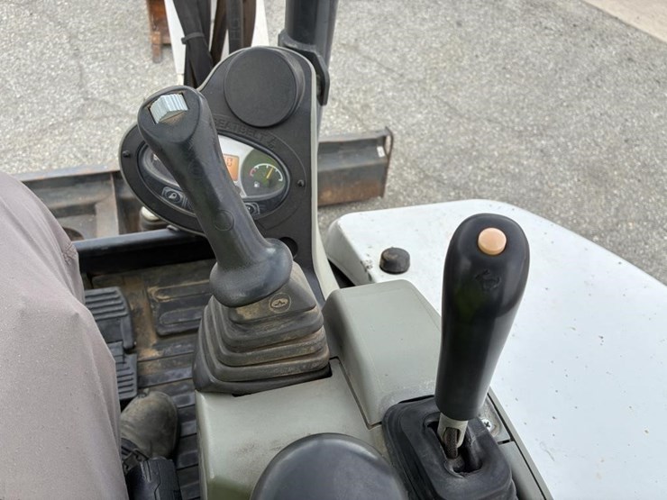 2018-bobcat-e50-image-21