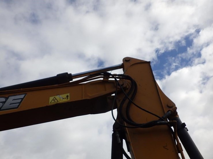 2014-case-cx145c-image-26