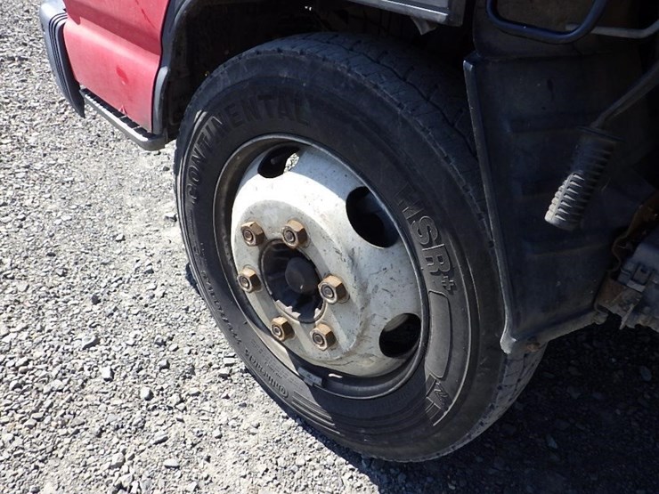 2000-isuzu-nqr-image-19