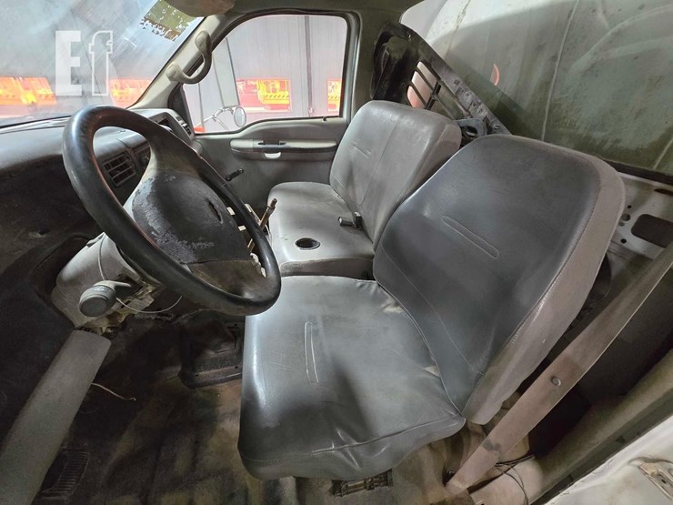 2000-ford-f650-sd-image-9