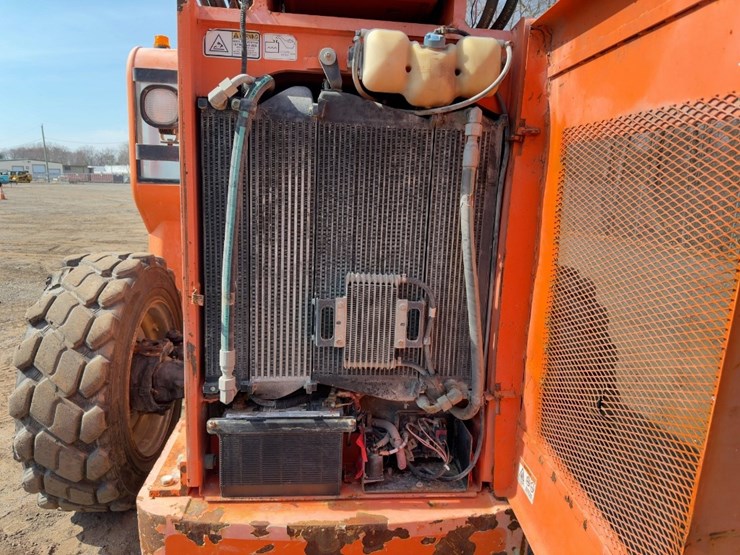 2014-sky-trak-10054-image-14