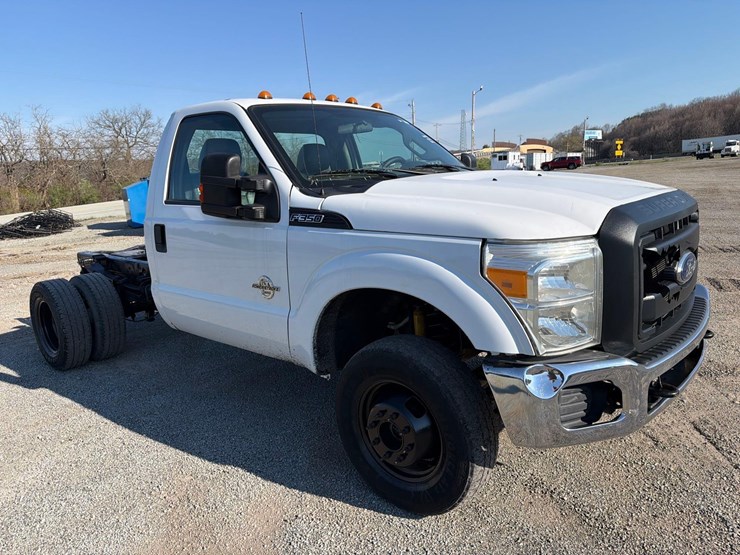 2016-ford-f350-image-3