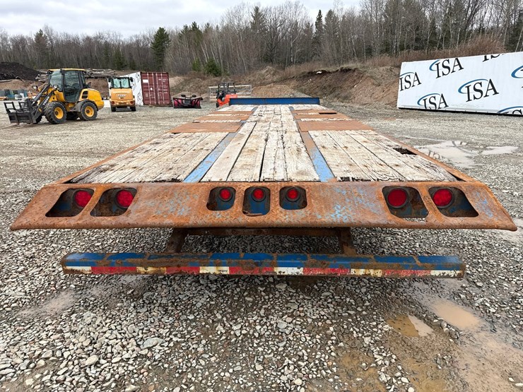 2018-massey-ferguson-8-image-4