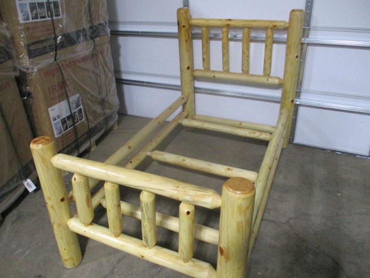 #7141-•-twin-log-bed-image-7