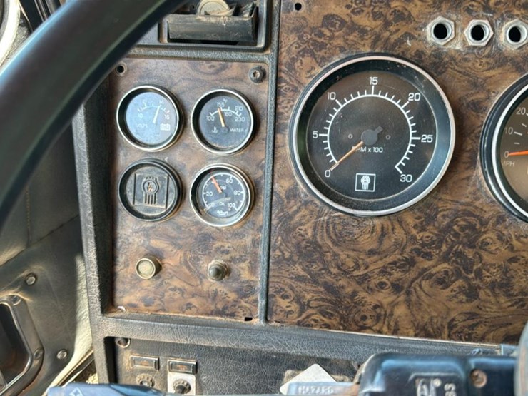 1993-kenworth-t450-image-51