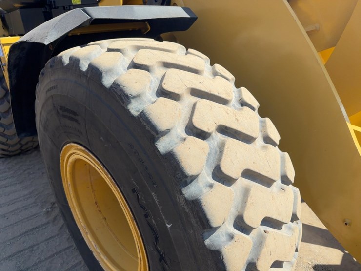 2016-caterpillar-938m-image-14