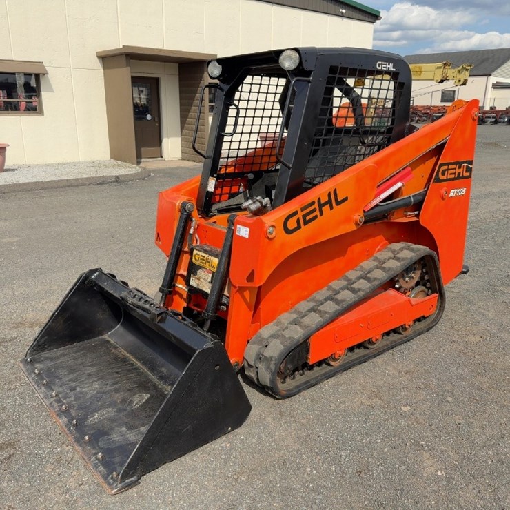 2021 GEHL RT105