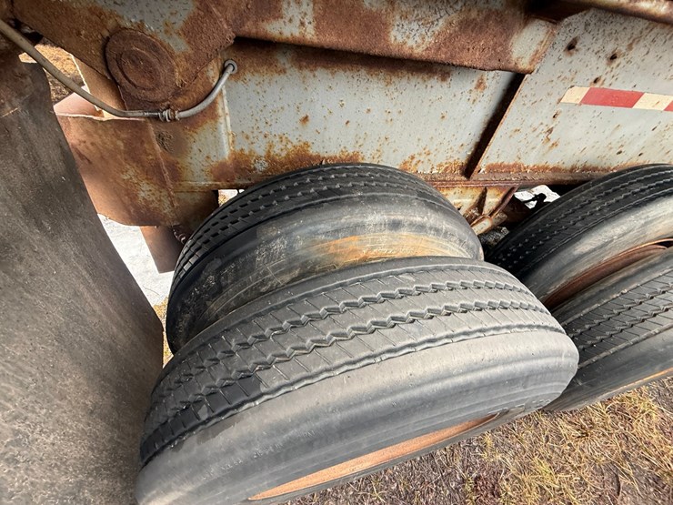 #1130-•-26'-end-dump-semi-trailer-image-41