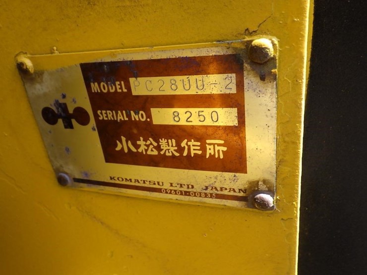 komatsu-pc28uu-2-image-39