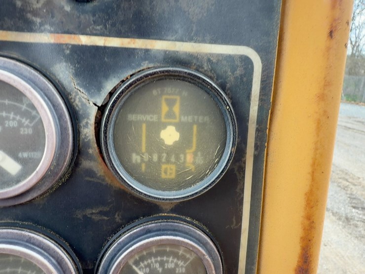 1986-caterpillar-d5h-image-33