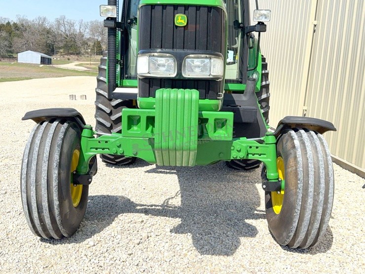 2004-john-deere-7320-image-18