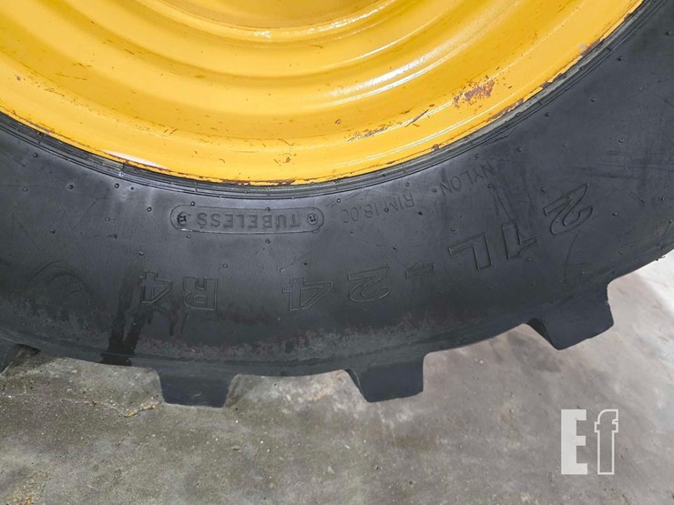 2006-caterpillar-416e-image-35