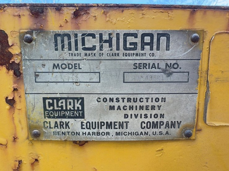 1975-clark-175b-image-25