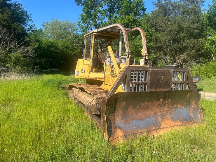 1995-deere-750c-image-2