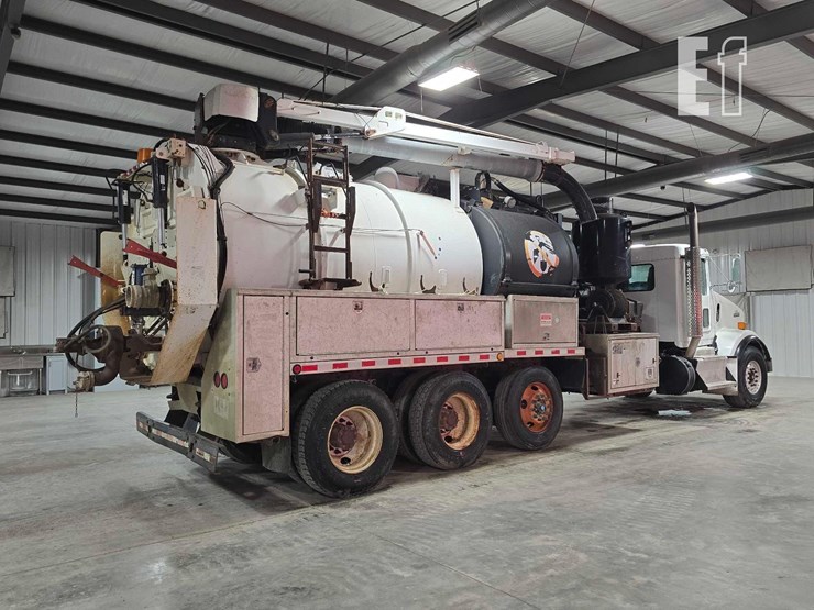 2014-kenworth-t800-image-3