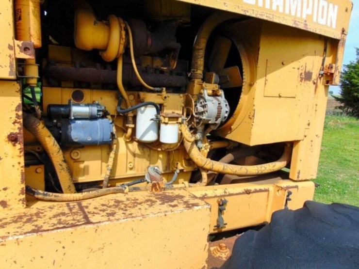 champion-road-grader-image-12