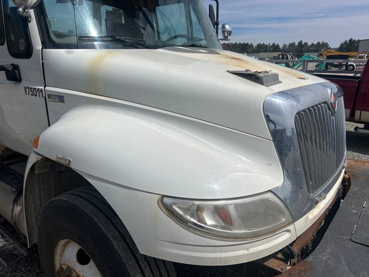 2014-international-4400-sba-image-13