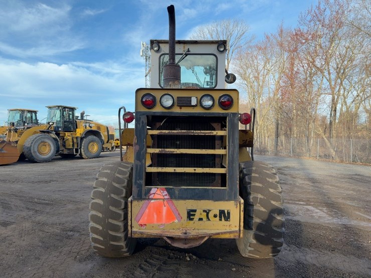 1979-trojan-1700-image-4