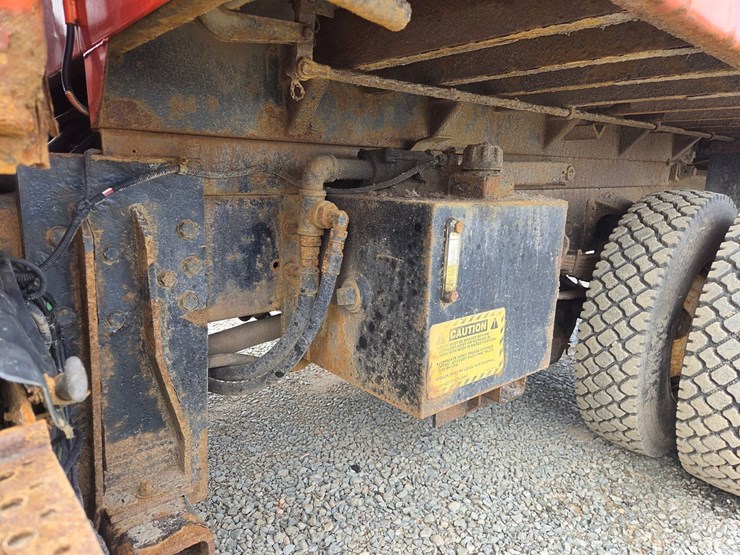 2002-international-7300-image-38