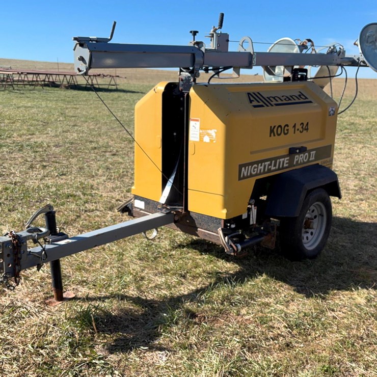 Allmand Night-Lite Pro II Light Plant