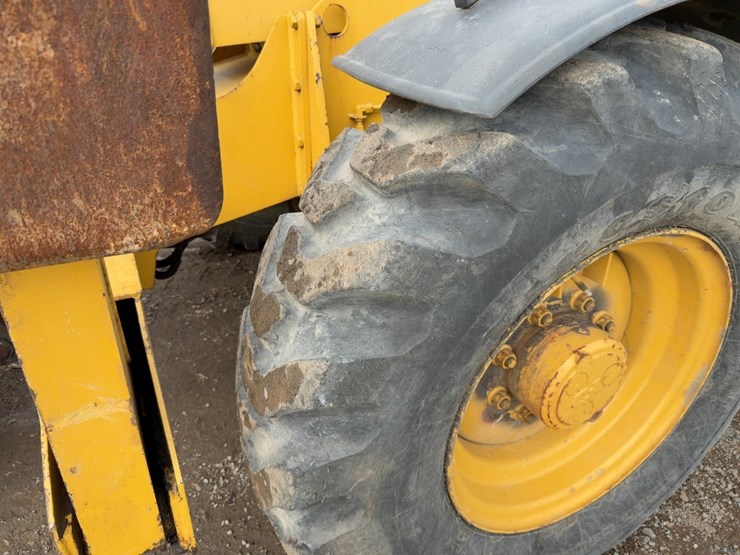 1996-caterpillar-th83-image-12