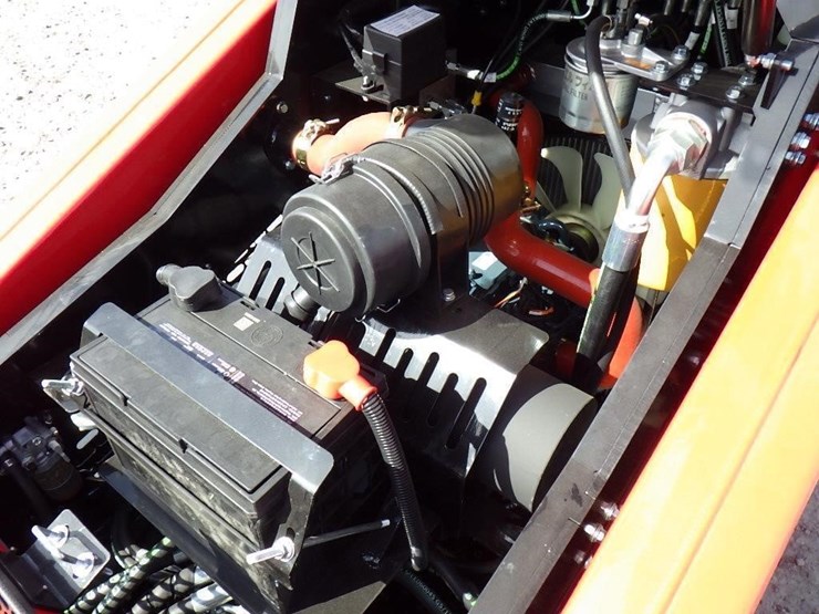 2026-sdlool-v1000-skid-steer-tracked-loader-image-10