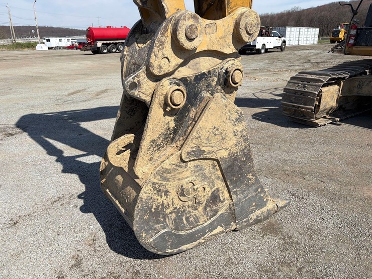 caterpillar-336el-image-21