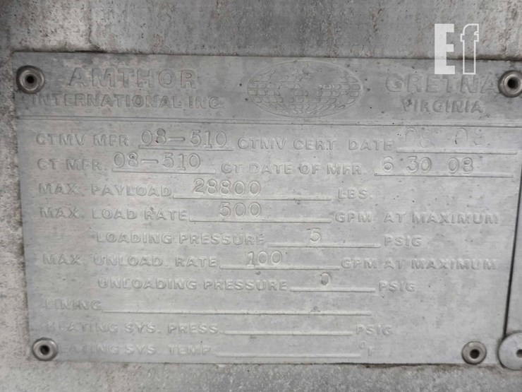 2009-peterbilt-340-image-21