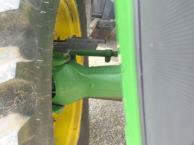 john-deere-200-image-16