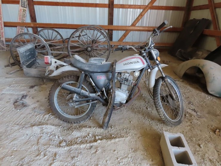 1972-honda-sl125-motorcycle-image-2