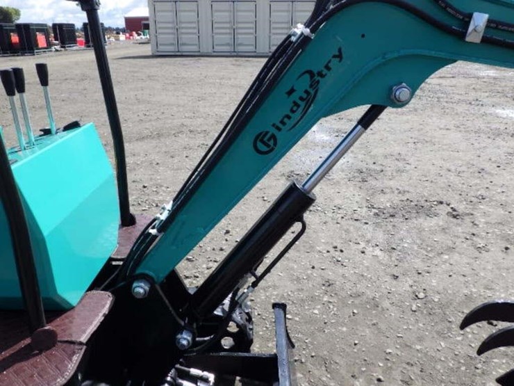 2026-cfg-industry-mh12rx-image-11