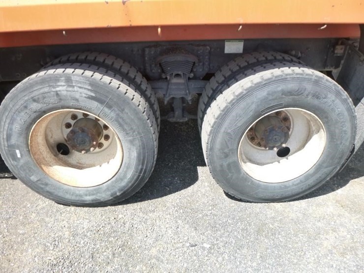 2002-caterpillar-c12-image-32