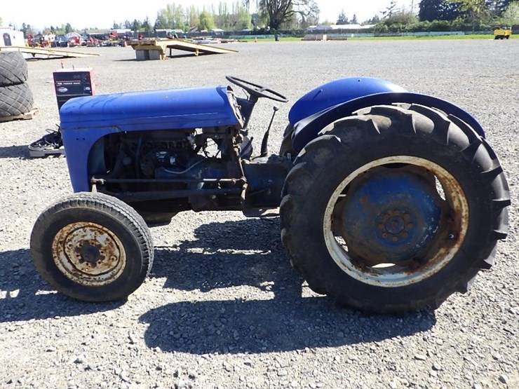 harry-ferguson-tractor-image-8