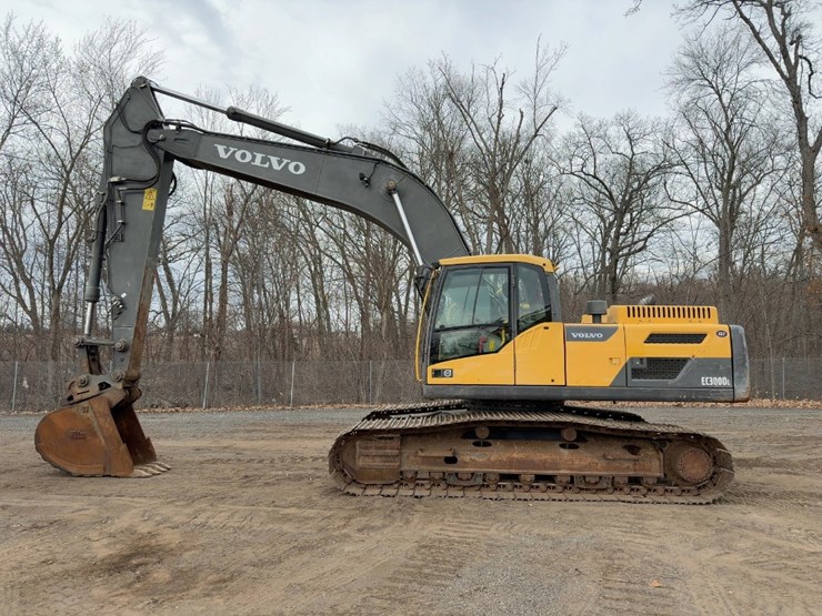 2013-volvo-ec300dl-image-3