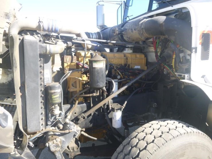 2002-caterpillar-c12-image-13