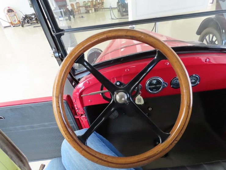 1923-chevrolet-superior-b-roadster-image-25